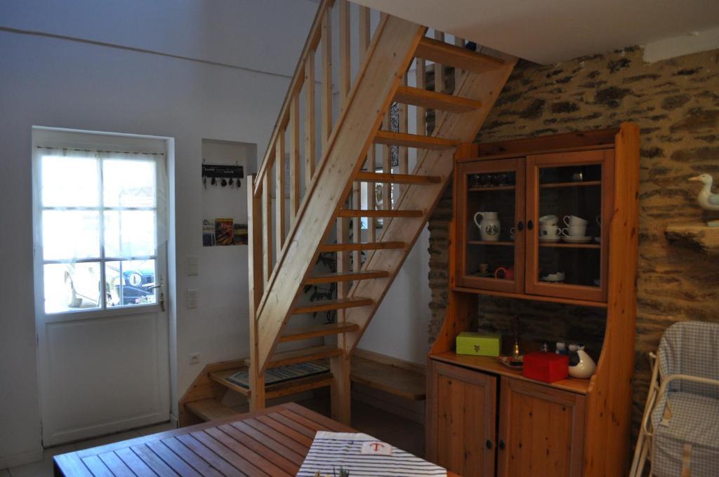 Le Petit Kerangoi Bed & Breakfast Pont-Aven Exterior photo